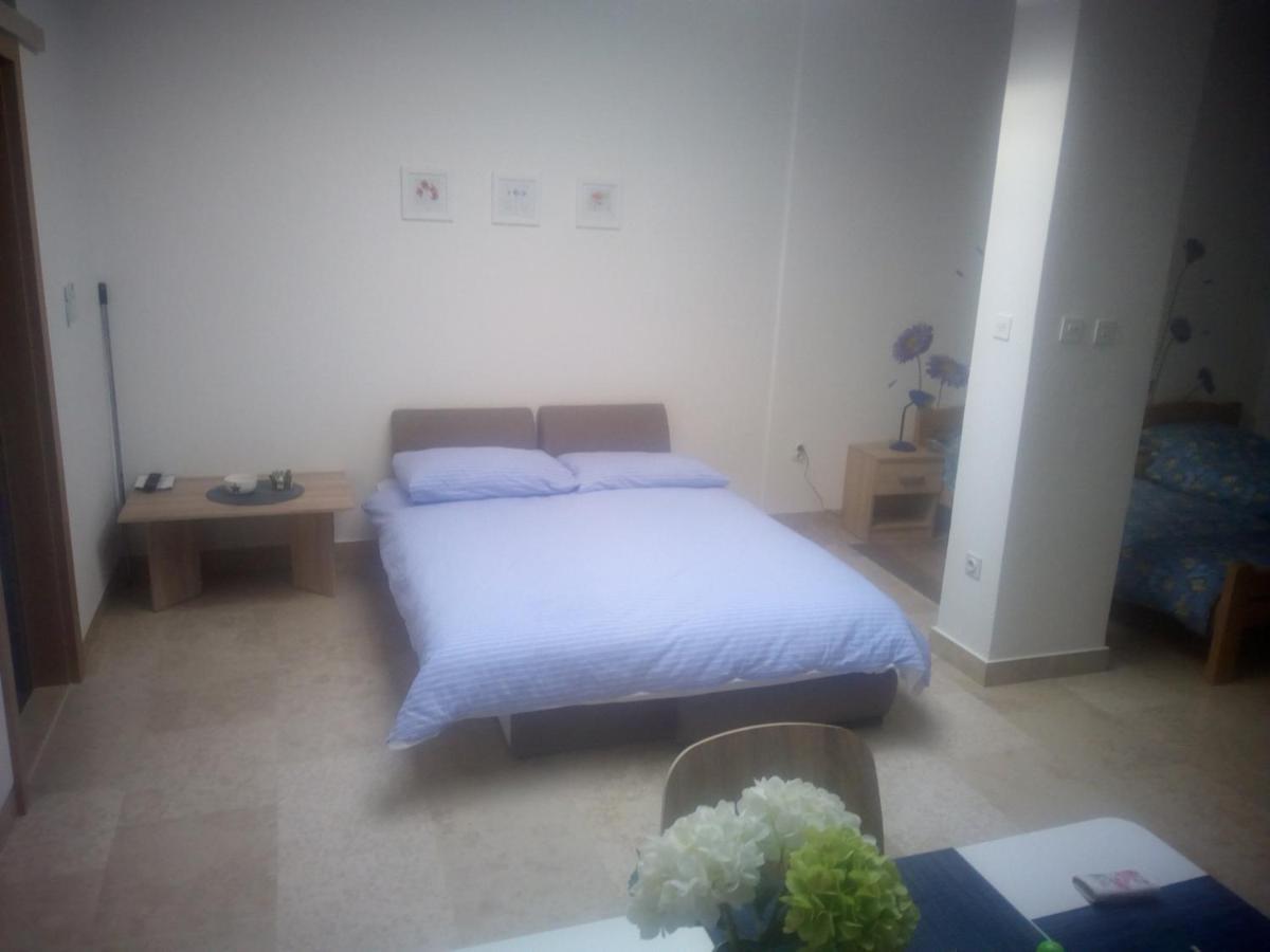 Apartman Ivana Pula Exterior foto